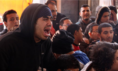 Αίγυπτος:Ένας νεκρός και 416 τραυματίες