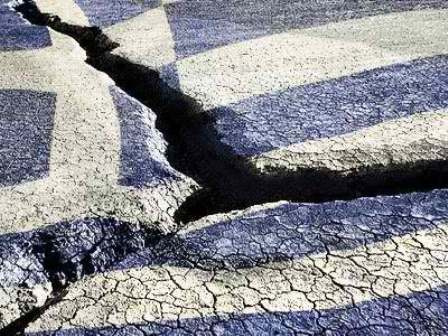 Στην Ελλάδα της κρίσης δεν μπορείς ούτε να πεθάνεις