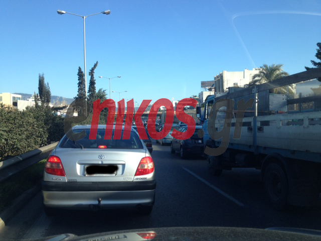 Ατελείωτο παρκινγκ ο Κηφισός