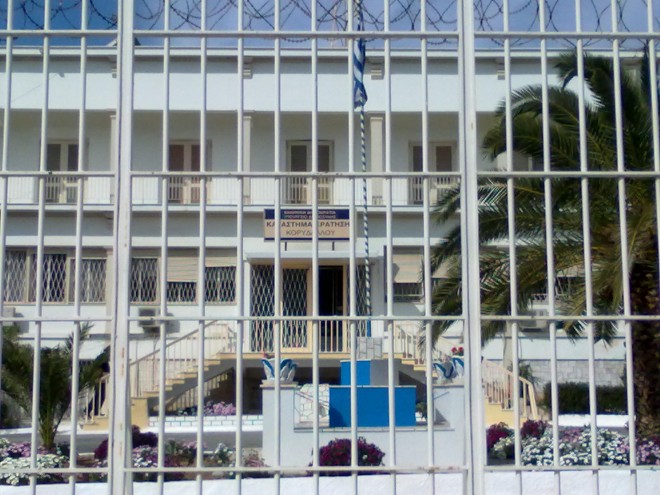 Bρέθηκε νεκρός στο κελί του