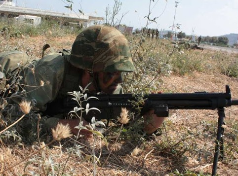 Σε εξέλιξη άσκηση κατάληψης αεροδρομίου