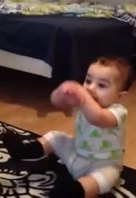 ΒΙΝΤΕΟ-Μωρό 7 μηνών χορεύει Gangnam Style!