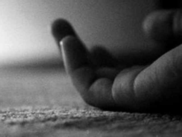 Τον βρήκε νεκρό ο πατέρας του