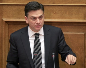 Μωραϊτης: Ο Πεπόνης όπου βλέπει ΠAΣOΚ πυροβολεί