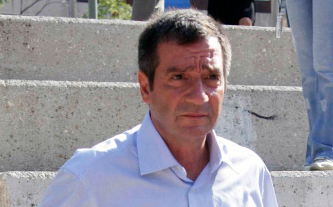 Φραστική επίθεση στον Καμίνη