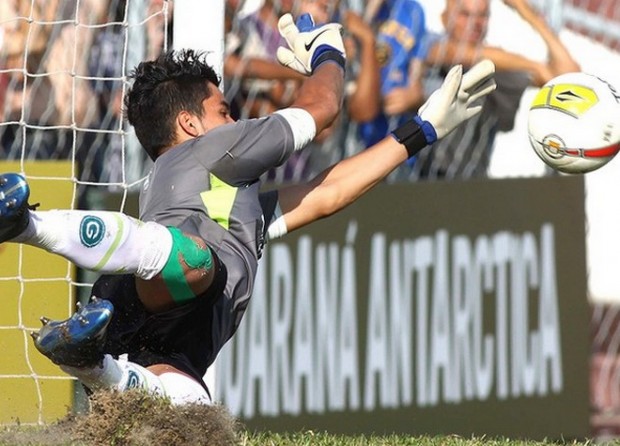 «Κατέβασε ρολά» στο… τέρμα του