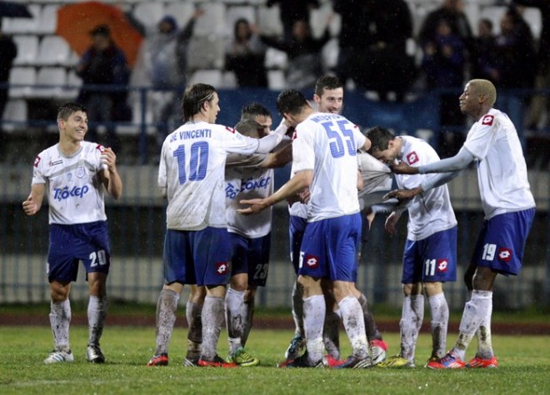 Στα προημιτελικά ο Άγιαξ της Ηπείρου