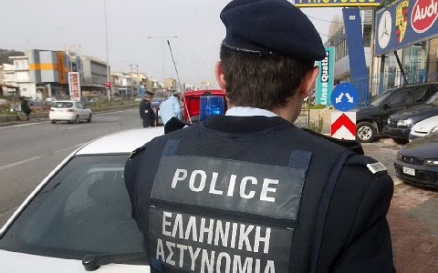 Εισβολή ενόπλων σε ενεχυροδανειστήριο