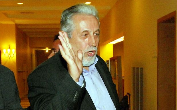 Μανώλης:Ο Βενιζέλος το παίζει αντιπρόεδρος