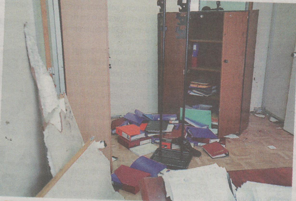 Φωτό από το γραφείο του Γ. Βρούτση