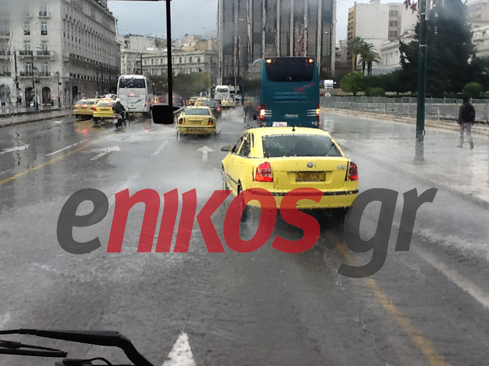 Στείλε μας εικόνες από την βροχή και την κίνηση 6944050505