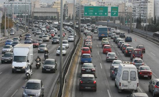 Η απεργία του μετρό έφερε το χάος στους δρόμους