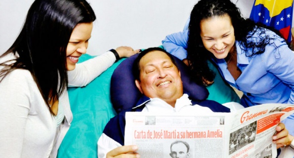 ΦΩΤΟ-O Τσάβες χαμογελαστός