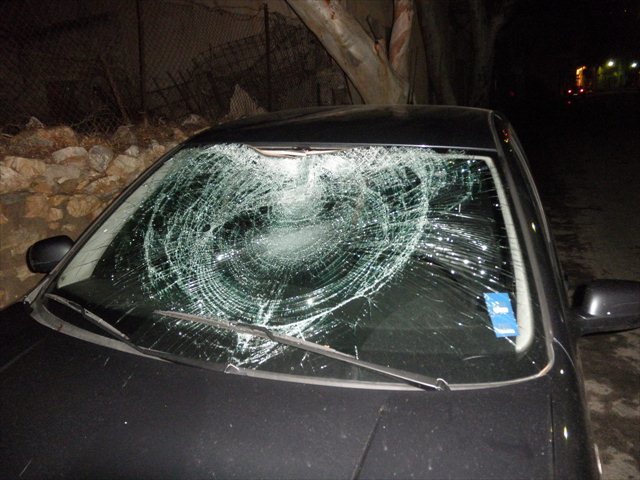 Τώρα – Επιχείρηση απεγκλωβισμού οδηγού