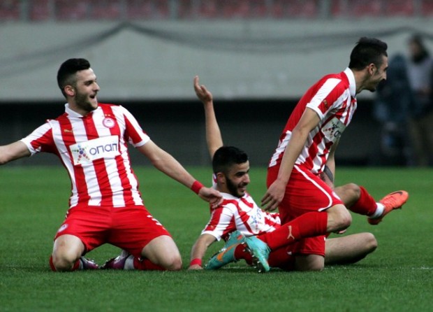 Πέρασαν στους 8 οι νέοι του Ολυμπιακού