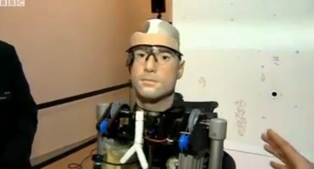 ΒΙΝΤΕΟ-Αυτός είναι ο πρώτος βιονικός άνθρωπος