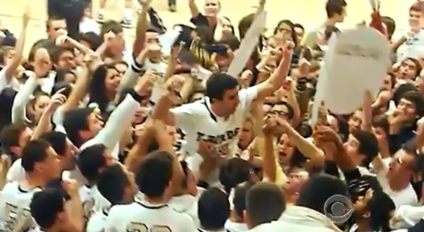 ΒΙΝΤΕΟ-“Τρίποντο ζωής” από παίκτη με νοητική υστέρηση