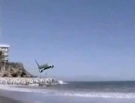 ΒΙΝΤΕΟ-Πανικός στην παραλία