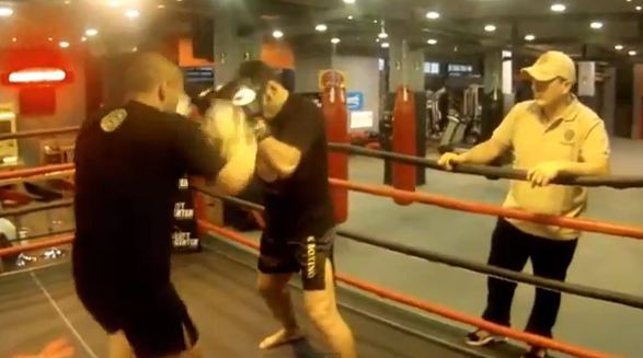 ΒΙΝΤΕΟ-Όταν ο Ζαμπίδης…έδειρε τον Χούτο