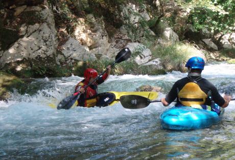Στο νοσοκομείο οι Γερμανοί διασωθέντες