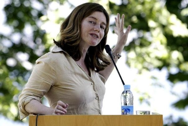 «Άρωμα» γυναίκας στη Le Monde