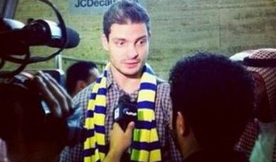 Αποθεωτική υποδοχή για Χαριστέα