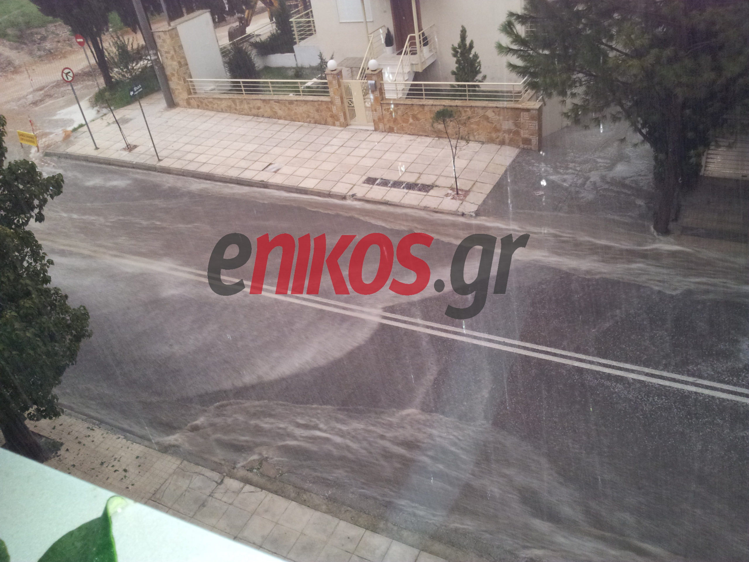 Τώρα-Κλειστό το δημοτικό σχολείο στο Μαραθώνα