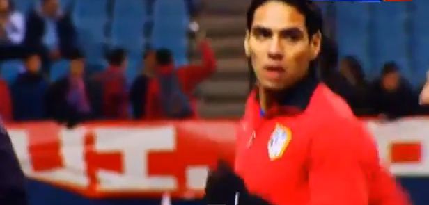 ΒΙΝΤΕΟ.Φαλκάο-προθέρμανση με Gangnam Style