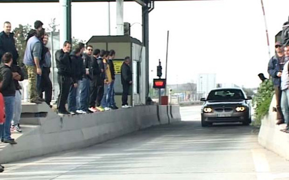 Έληξε η κατάληψη της εθνικής οδού Αθηνών-Πατρών