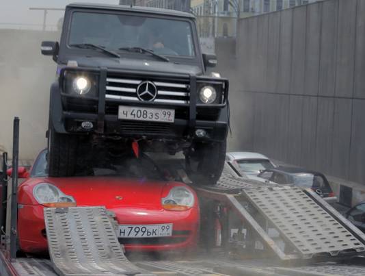 ΒΙΝΤΕΟ:Μία σκηνή,132 τρακαρισμένα αυτοκίνητα