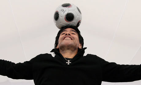 ΒΙΝΤΕΟ:Μία εκκλησία για τον θεό… Μαραντόνα