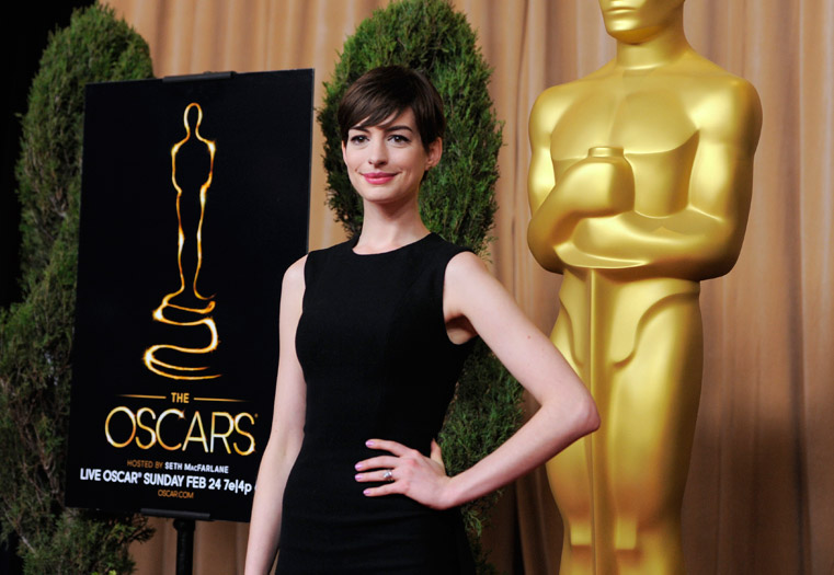 Στην Anne Hathaway το Όσκαρ Β’ Γυναικείου Ρόλου
