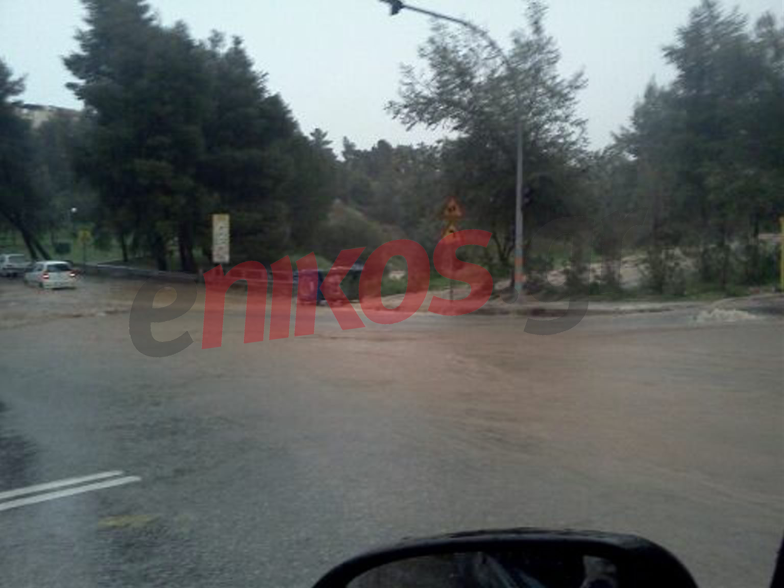 ΦΩΤΟ-Πλημμύρα στου Παπάγου