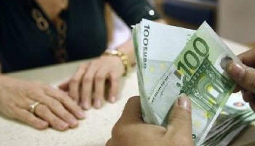 Ποιοι δικαιούνται χαμηλότοκα δάνεια έως 30.000 ευρώ
