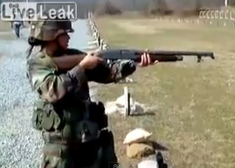 BINTEO-“Υποφέρει” όταν πυροβολεί