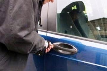 Διέρρηξαν 88 ΙΧ σε 4 μήνες