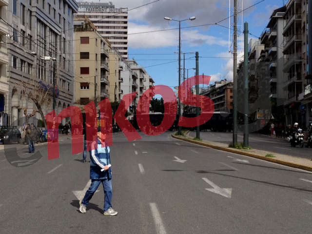 ΤΩΡΑ-ΦΩΤΟ:Κλειστή η Κηφισίας στο ύψος της Αλεξάνδρας