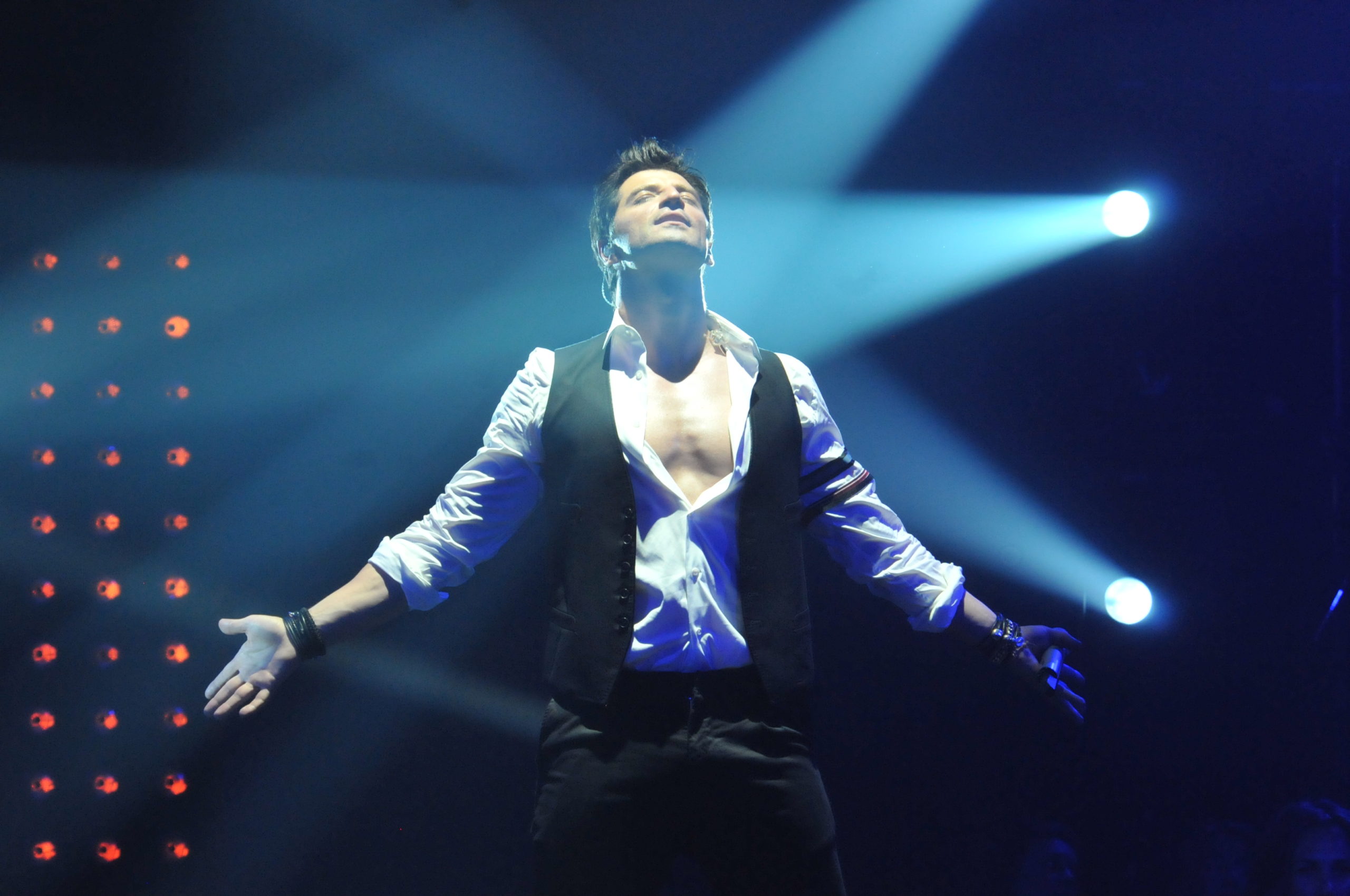 Τι μήνυμα έστειλε ο Σάκης Ρουβάς;