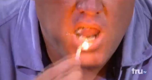 ΒΙΝΤΕΟ:Έφαγε 20 κεριά γενεθλίων