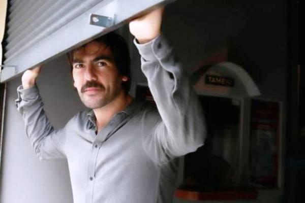 Στα δικαστήρια ο Καρυστινός