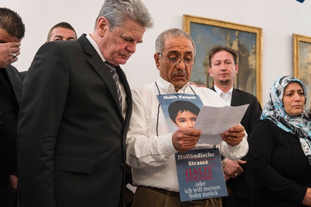 Γερμανία:Κατέρρευσε πατέρας θύματος Νεοναζιστών