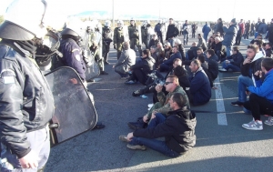 “Σπάνε” τα μπλόκα οι αγρότες