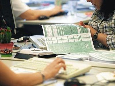 Έκανε φτερά η εισφορά αλληλεγγύης