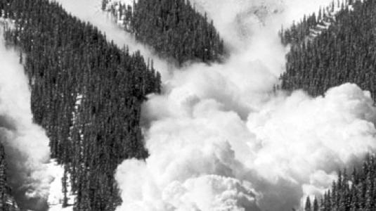 Nεκρός από χιονοστιβάδα