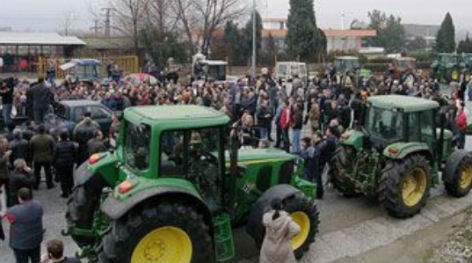 Κλείνουν για μια ώρα την Εγνατία