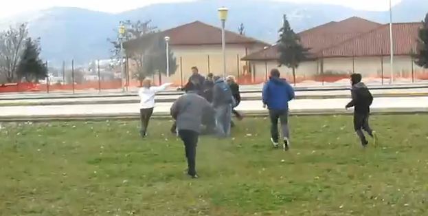 ΒΙΝΤΕΟ- Ξύλο και των…γονέων