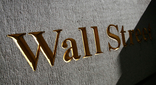 Ισχυρά κέρδη στη Wall Street