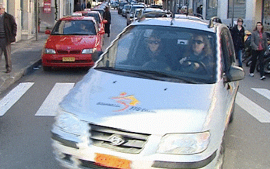 Mηχανοκίνητη πορεία για το “Βοήθεια στο σπίτι”