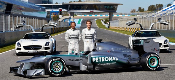 Η νέα Mercedes W04