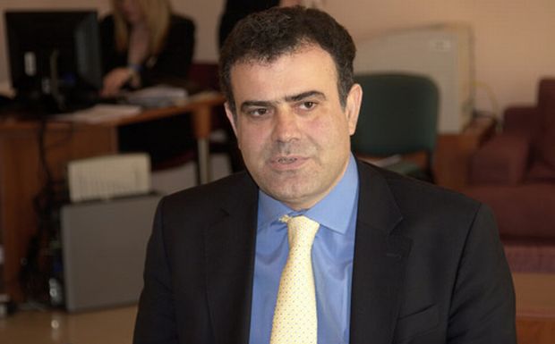 Ο Χρήστος Αηδόνης έβγαλε δίσκο!